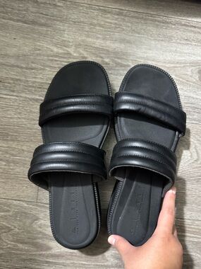 Reef Women’s Black Double-Strap Padded Platform Slides